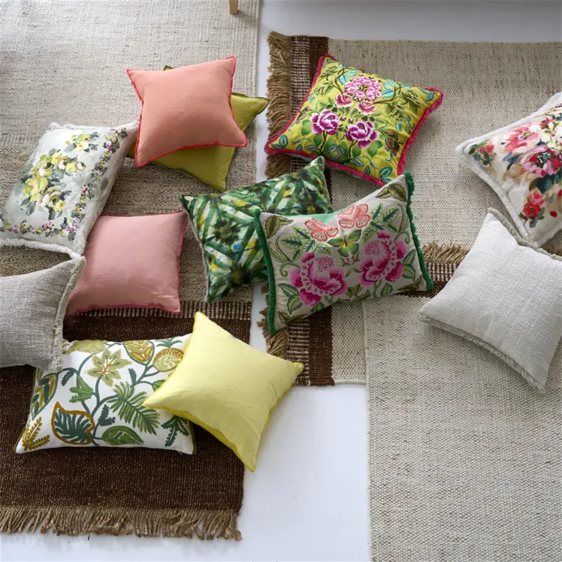 Designers Guild - Foglia Decorativa Moss Embroidered