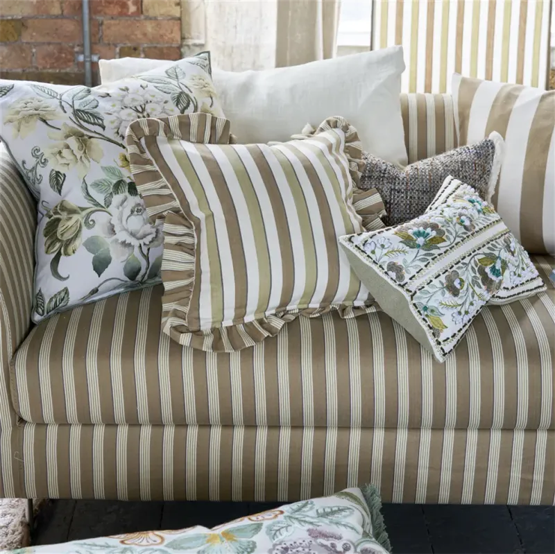 Designers Guild - Enamel Flower Celadon Embroidered Cotton